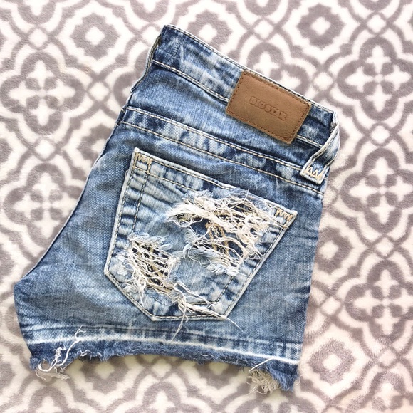 Sold - Picture 6 of 6